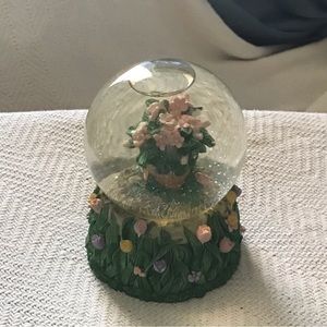 San Francisco Music Box Company SnowGlobe